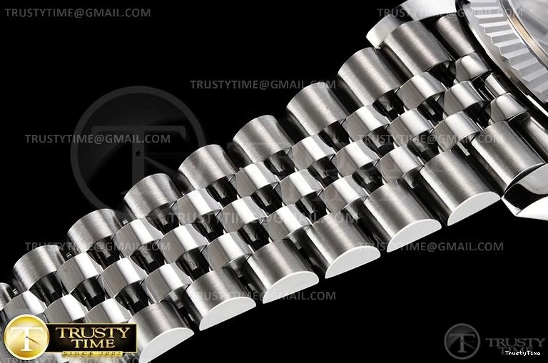 0104 Functional R2DJ0254C – DJ2 41mm 654